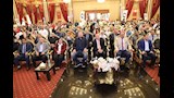 محافظ القاهرة يشارك في توزيع لحوم ومواد غذائية على 1000 أسرة بمدينة نصر (9)