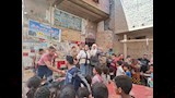 جانب من الزفة