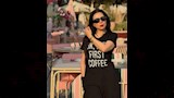 مي عز الدين تتألق بإطلالة كاجوال
