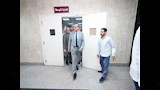 محافظ أسيوط يزور المرضى بمستشفى الإصابات الجامعي ويشاركهم فرحة عيد الأضحى بتوزيع الهدايا والعيديات (18)