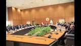 خلال الاجتماع