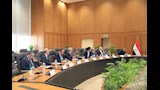 خلال الاجتماع