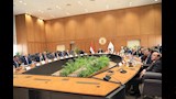 خلال الاجتماع
