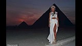 بيونسيه خلال جولتها في مصر 