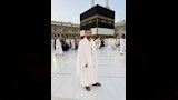 إبراهيم فايق يؤدي مناسك الحج (2)