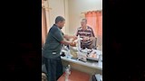 عيديات على عمال النظافة والخدمة بقرى مركز الخارجة