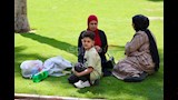 حديقة الأزهر تحتضن آلاف الزوار احتفالا بأول أيام عيد الأضحى (11)