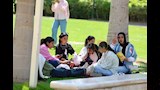 حديقة الأزهر تحتضن آلاف الزوار احتفالا بأول أيام عيد الأضحى (13)