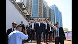 محافظ القاهرة يشارك المواطنين احتفالات عيد الأضحى في ممشى أهل مصر (7)