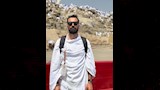 أحمد حاتم يؤدي مناسك الحج (4)