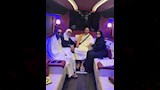 محمد رمضان واسرته اثناء اداء مناسك الحج