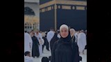 نور قدري تؤدي مناسك الحج (1)