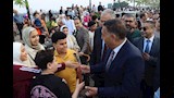 محافظ القليوبية يشارك المواطنين فرحة العيد (8)