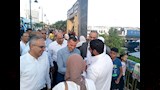 محافظ أسوان يوزع هدايا وعيديات على الأطفال
