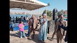 محافظ أسيوط يتابع انتظام عمل المعديات النهرية خلال ثاني أيام عيد الأضحى ويوجه بالتأكد من توافر وسائل الأما (10)