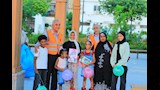 توزيع بالونات على الأطفال بالحدائق1