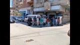 خروج جثمان والدة الفنان أحمد حلمي من المستشفى دار الطب ببنها (9)