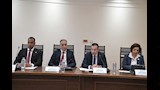 خلال الاجتماع