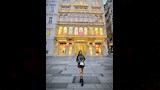مي عمر بإطلالة جريئة