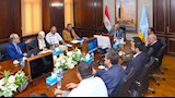محافظ الإسكندرية يبحث مع هيئة الأنفاق مد مسار المترو إلى العجمي (صور)