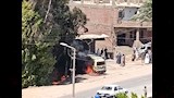  النيران تلتهم سيارة ميكروباص داخل مغسلة بأسيوط (1)