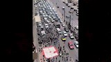 قاوم رجال الإنقاذ.. إنزال شاب يعاني اضطرابات نفسية من الطابق الـ12 بالإسكندرية (6)_6