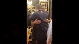 بكاء وانهيار حمو بيكا أثناء تلقيه عزاء والده بالإسكندرية (2)