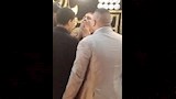 بكاء وانهيار حمو بيكا أثناء تلقيه عزاء والده بالإسكندرية (5)