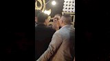 بكاء وانهيار حمو بيكا أثناء تلقيه عزاء والده بالإسكندرية (6)