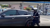 الشرطة توقف ذا روك في لوس أنجلوس (2)