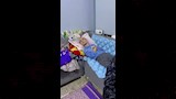 الأم تناشد وزير الصحة بتوفير علاج لابنيها