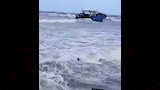 جانب من شحوط القارب