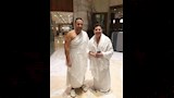 هاني شاكر بملابس الإحرام في الأراضي المقدسة