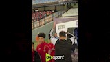 تحية جمهور الأهلي للاعب إنبي محمود كهربا