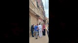 شبين الكوم تخطر السكان بالمنازل المهددة بالسقوط