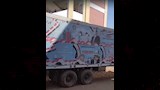 مديرية العمل تطلق دورة تدريبية مجانية في التفصيل والخياطة بالعربة المتنقلة بقرية بني رافع بمنفلوط 