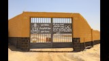  سوق ماشية جديد لأهالي ملوي بالمنيا (2)
