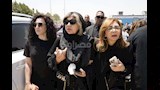 بحضور نجوم الفن.. 25 صورة من جنازة الفنان هاني شاكر