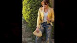بشرى بملابس كاجوال (2)