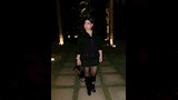 بوسي في اطلالة جريئة (1)