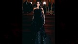  درة فستانا أسود طويلا