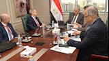 وزير الكهرباء يبحث مع "الكازار الإماراتية" تطورات مشروعات طاقة الرياح 