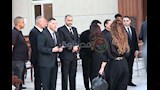 اول ظهور لنجل هاني شاكر في عزاء والده (2)