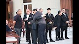 اول ظهور لنجل هاني شاكر في عزاء والده (4)
