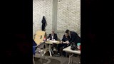 لجنة حماية المستهلك داخل مخزن الزيوت المغشوشة