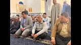 خلال توافد المصلين