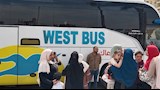 عائلات الحجاج يودعون ذويهم