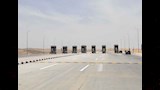 وزير النقل ومحافظ أسيوط يشهدان التشغيل التجريبي للمرحلتين الثانية والثالثة من محور ديروط (4)