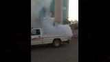 سيارة تطلق الأدخنة لمكافحة الناموس بالمنوفية