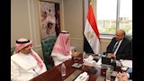 خلال الاجتماع